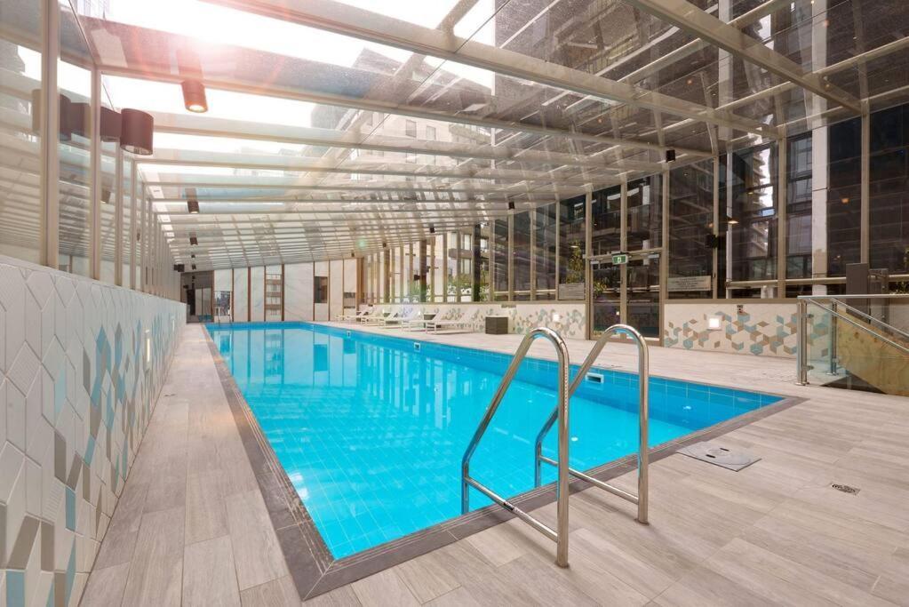 Deluxe 3 Bedroom Apartment In Southbank Melbourne Luaran gambar
